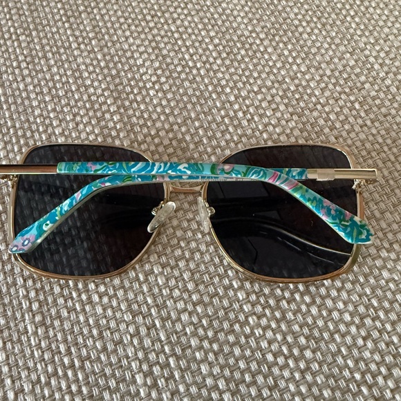 Lilly Pulitzer Gold Frame Amber Brown Lens Sunglasses main image 4